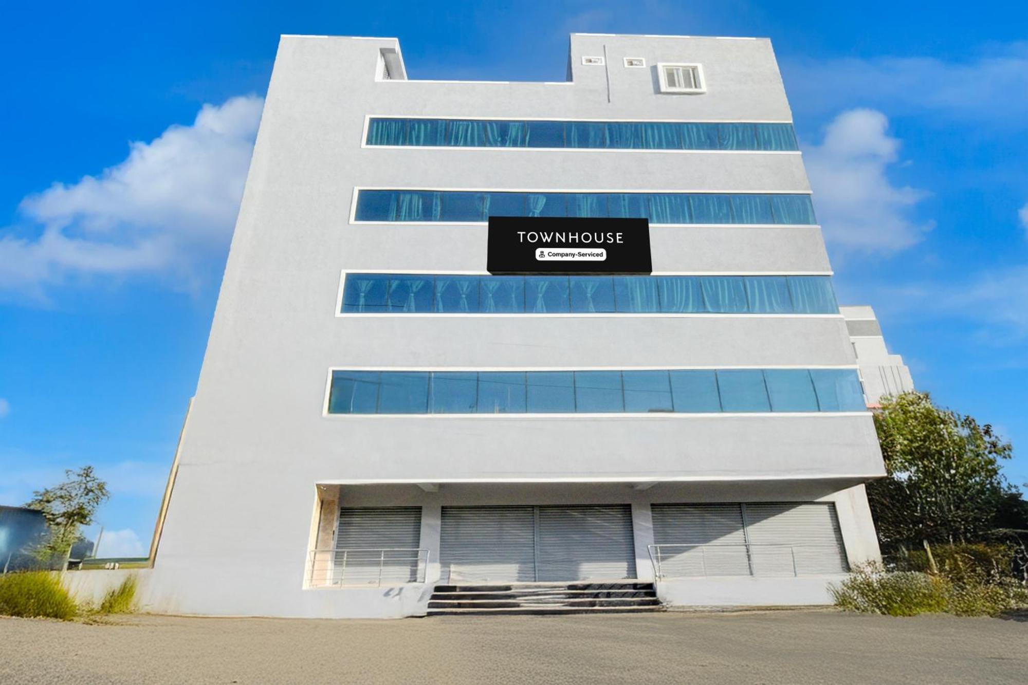 Super Townhouse Kukatpally North Formerly Munagala Arcade Хидерабад Екстериор снимка